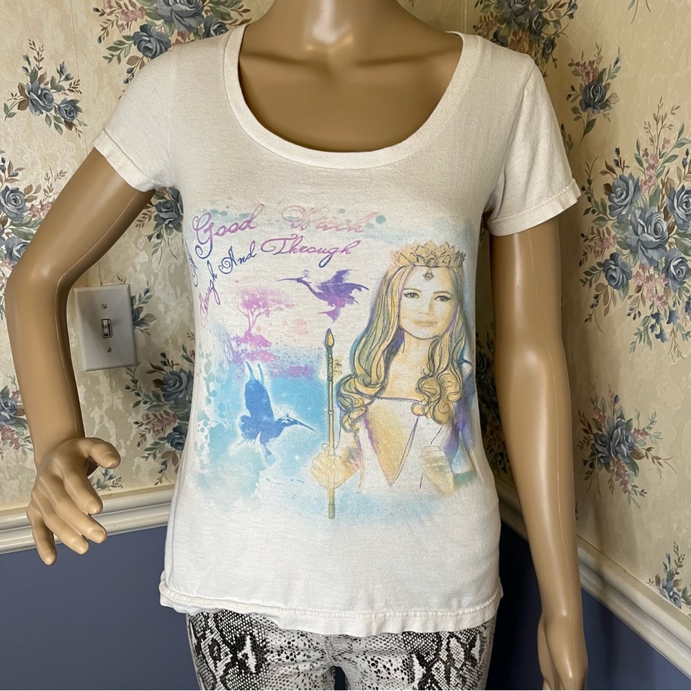 DISNEY store Juniors T-Shirt 100% cotton Glinda Oz Good Witch size XS